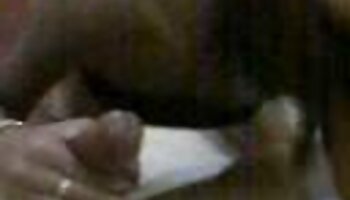 Porno super porno con zia matura hot sul palco