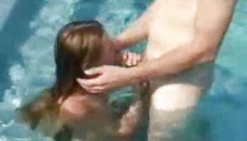 Timida ragazza russa mostra il suo corpo porno donne mature anale e si fa scopare duro