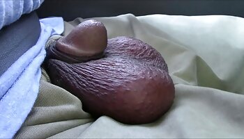 La milf amatoriale moglie dai grossi seni dai capelli rossi adora l'enorme albero catturato !! - SAO