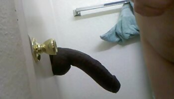 Ragazzo nero impala mature che squirtano la moglie bionda dell'operatore in hotel