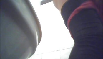 La superba milf gratis rossa Alex Tanner sbattuta