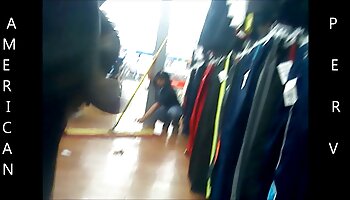 giovane selvaggio e cremoso 2 seduzione lesbica italiana giovane selvaggio e cremoso 2