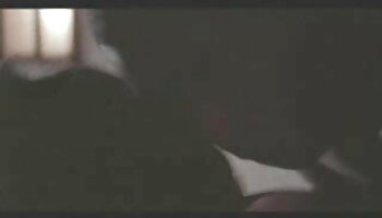Lisa Kate - Splendida dai capelli neri - La forma umana trans e mature voluttuosa