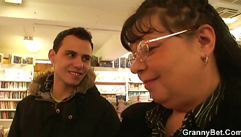 Arsch Fick (1995) Parte terza con porno trans con milf la puttana incrostata Tiziana Redford