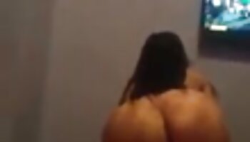La ragazza dello donne matura gratis yoga Kayla viene scopata in POV con audio surround 3D