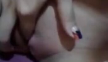 Bisessuali che cercano di dare video porno milf gratis una mano